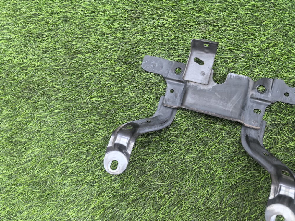 Кронштейн замка капота, 1100 рублей, Красноярск