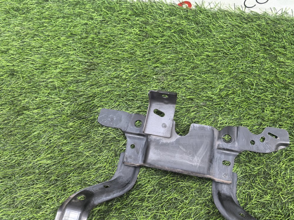 Кронштейн замка капота, 1100 рублей, Красноярск