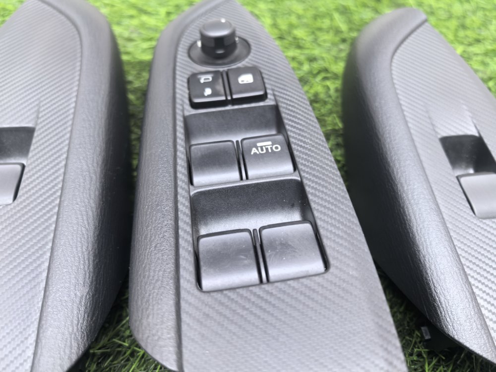 Блок управления стеклоподъемниками, 5500 рублей, Красноярск