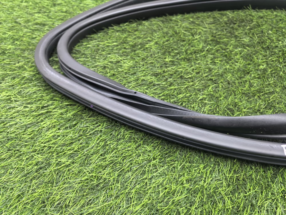 уплотнитель двери, 1500 рублей, Красноярск