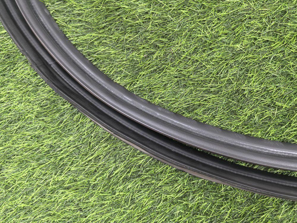 уплотнитель двери багажника, 800 рублей, Красноярск