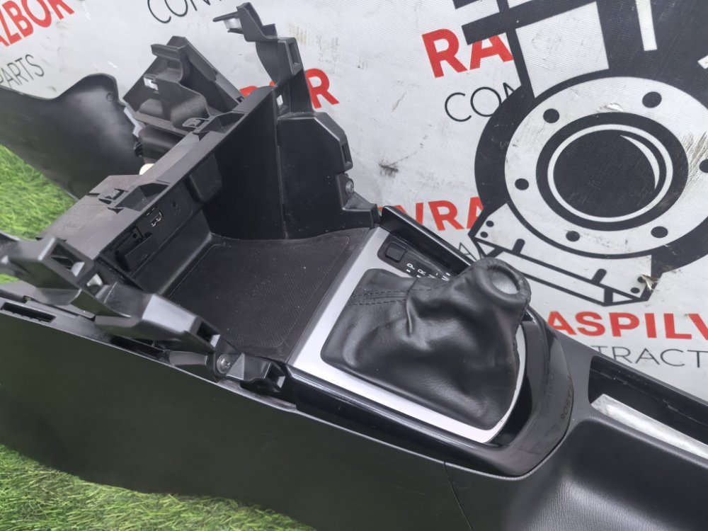 Консоль центральная, 3500 рублей, Красноярск