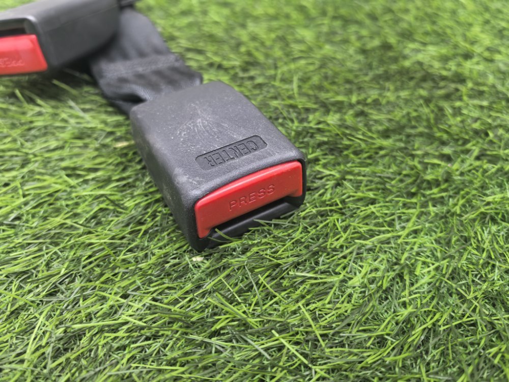 Замок ремня безопасности, 1500 рублей, Красноярск