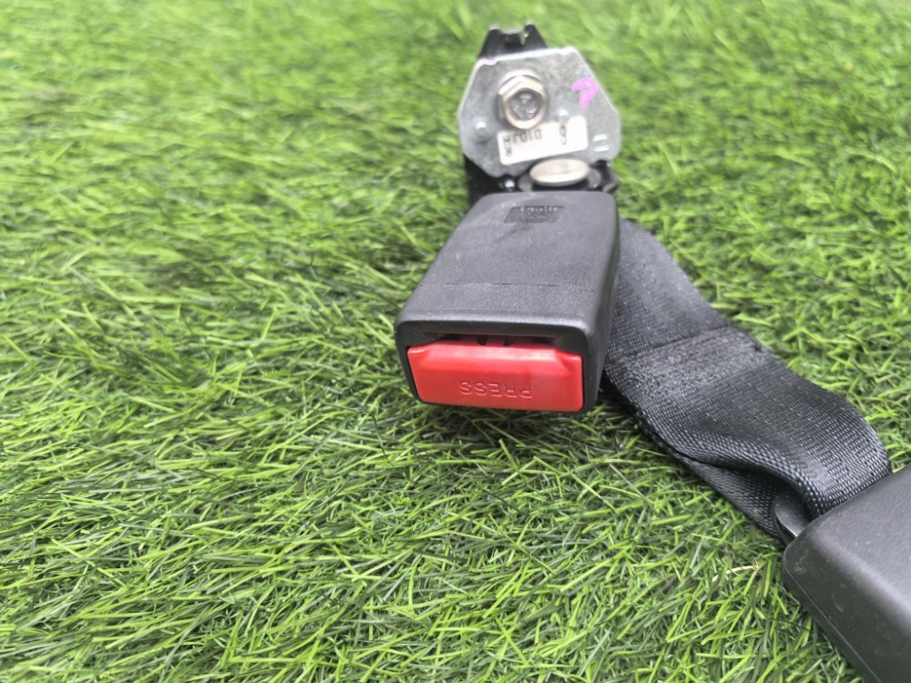 Замок ремня безопасности, 1500 рублей, Красноярск