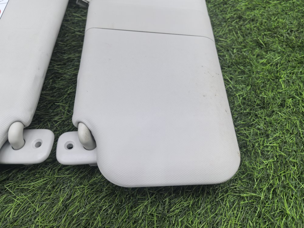 Козырек солнцезащитный, 2000 рублей, Красноярск