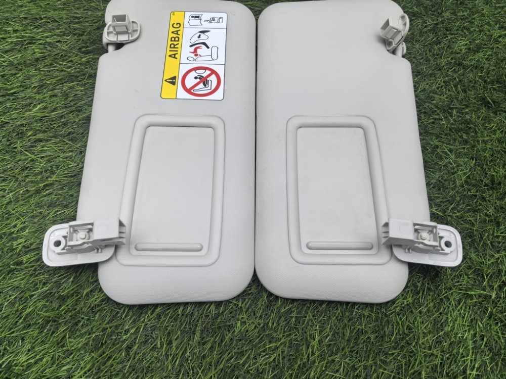 Козырек солнцезащитный, 2000 рублей, Красноярск