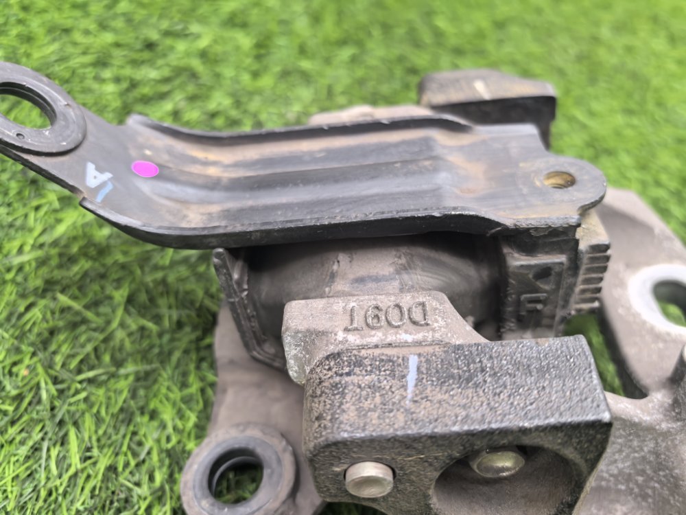 Подушка двигателя, 2800 рублей, Красноярск