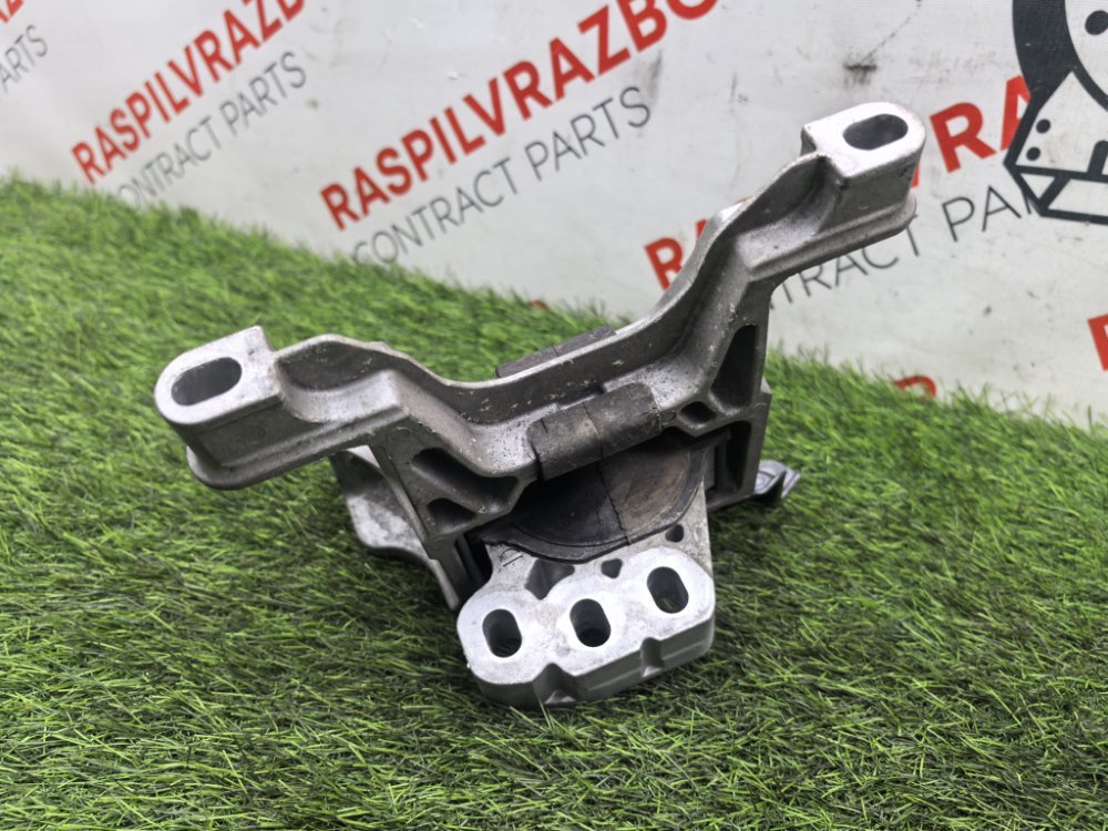 Подушка двигателя, 6750 рублей, Красноярск