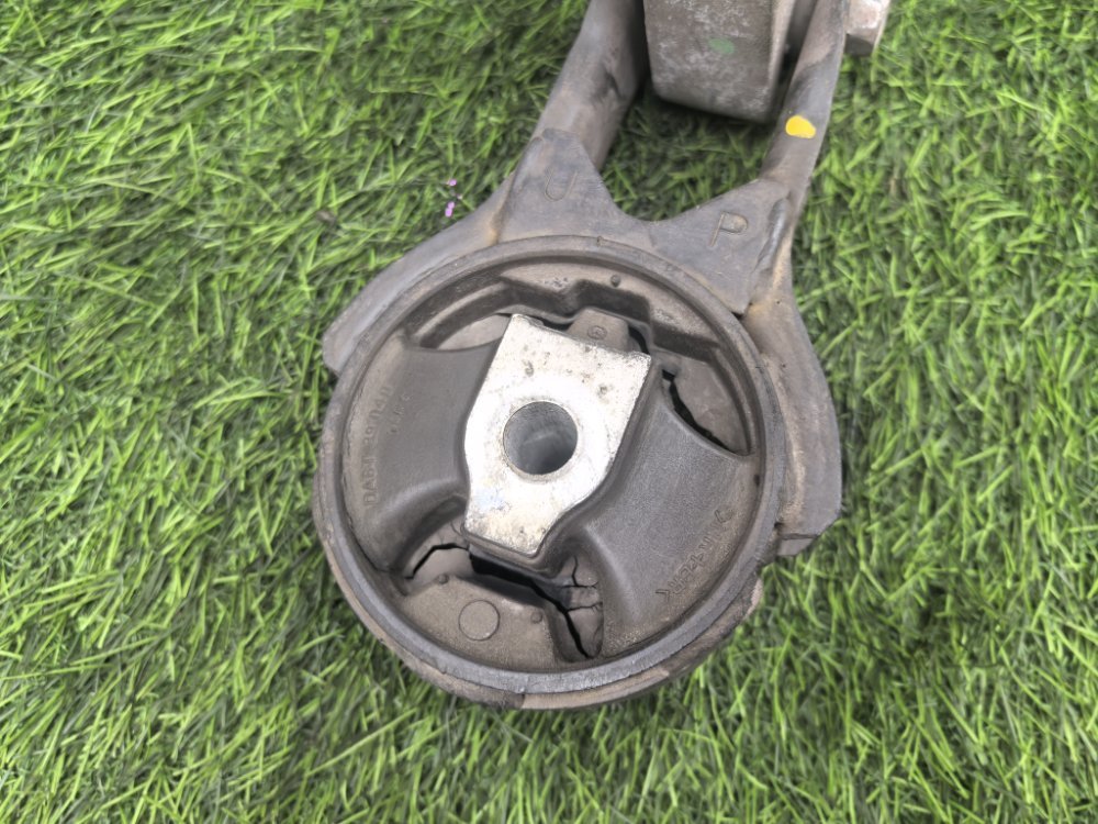 Подушка двигателя, 1900 рублей, Красноярск