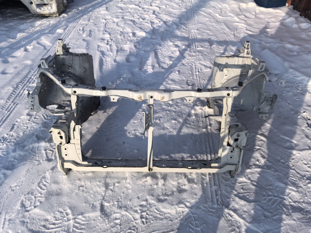 Рамка радиатора, 11000 рублей, Красноярск