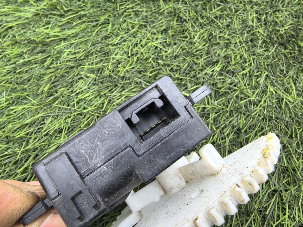 мотор заслонки печки, 1500 рублей, Красноярск