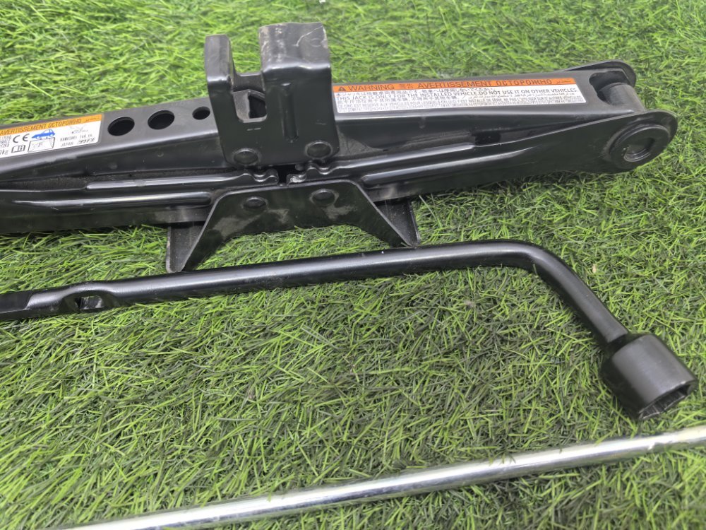 Домкрат, 4500 рублей, Красноярск