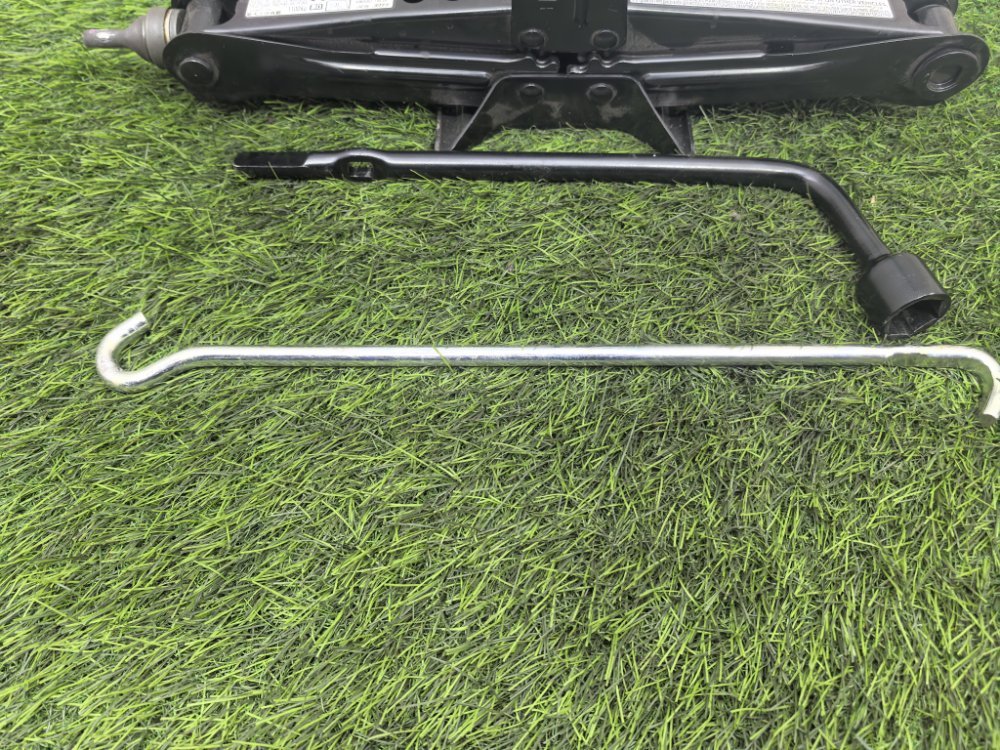 Домкрат, 4500 рублей, Красноярск