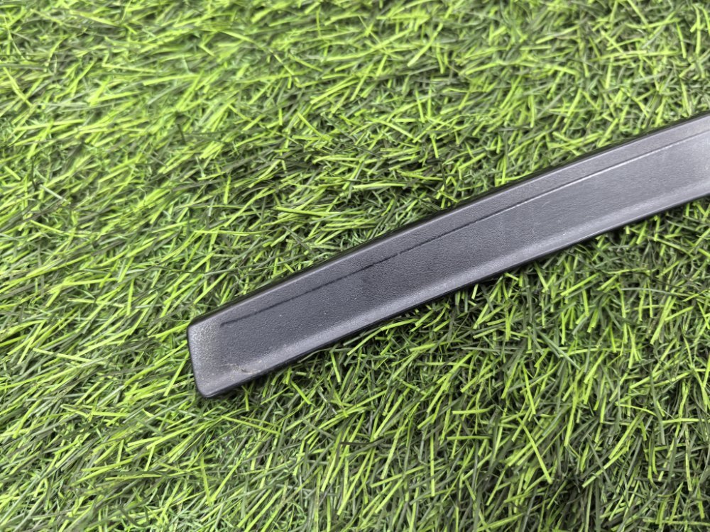 Молдинг стекла, 1100 рублей, Красноярск