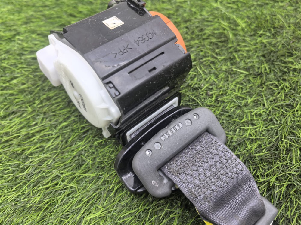 ремень безопасности 3го ряда, 2500 рублей, Красноярск