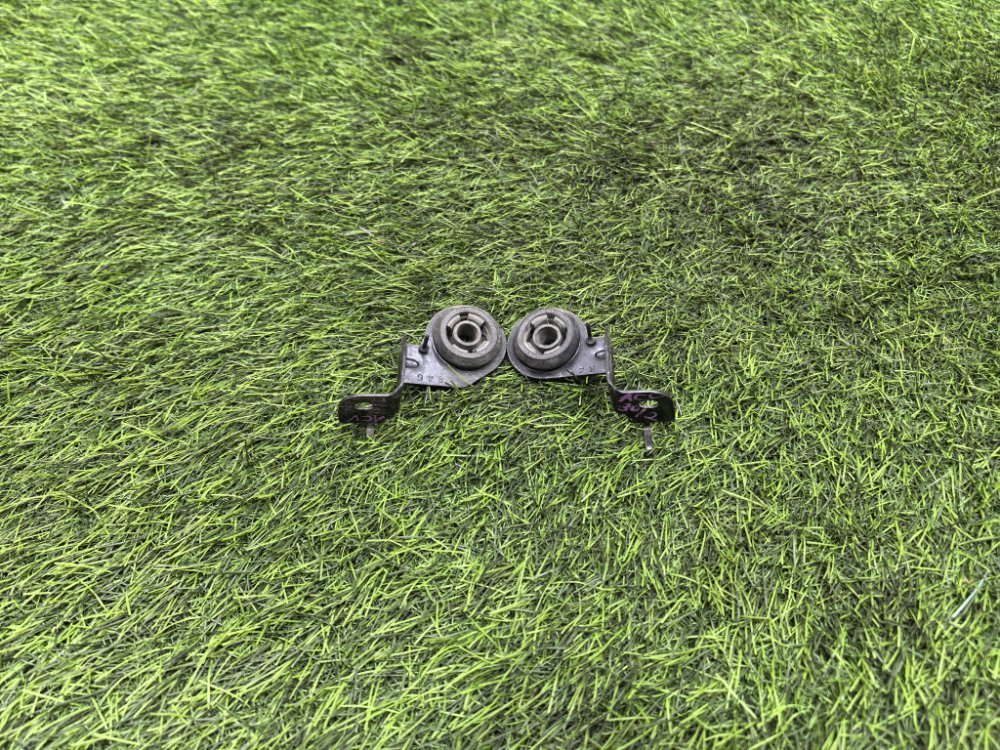 крепление радиатора кондиционера, 1000 рублей, Красноярск