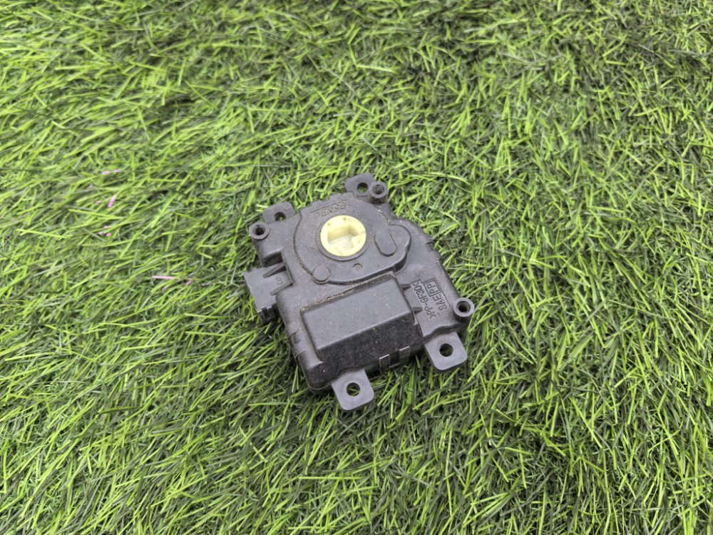 мотор заслонки печки, 800 рублей, Красноярск