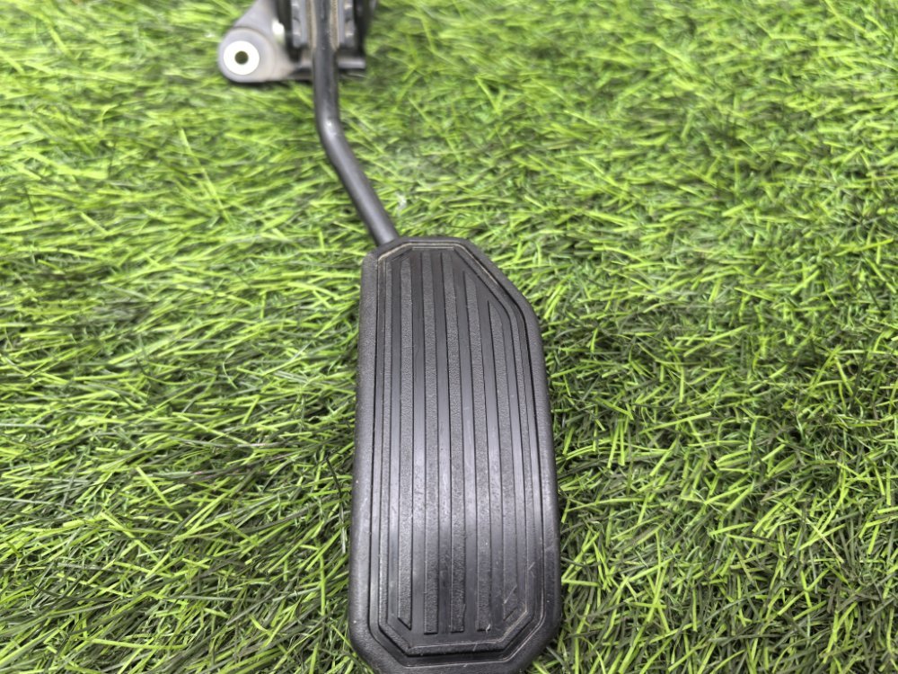 Педаль газа, 1100 рублей, Красноярск