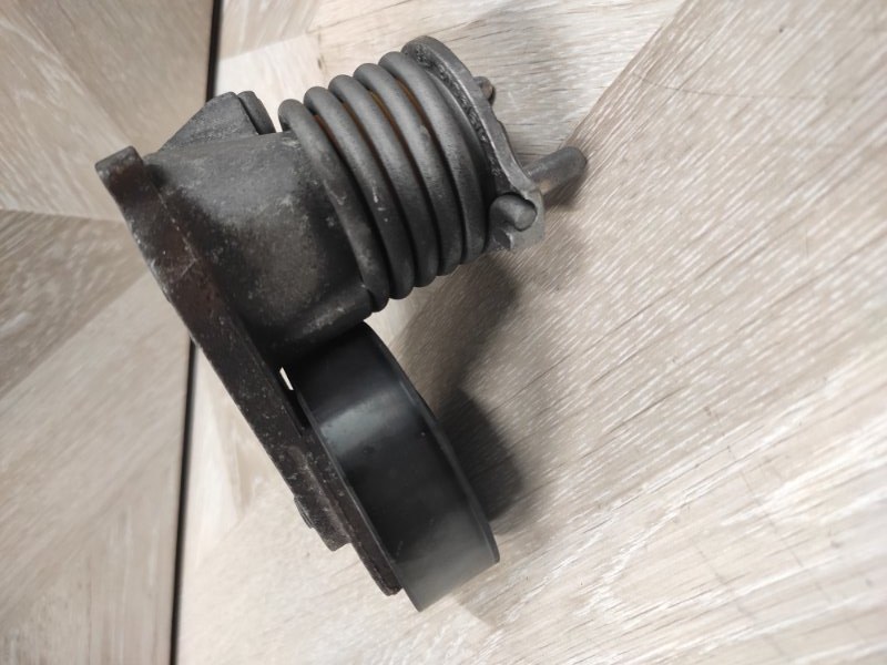 Натяжитель ремня кондиционера, 4000 рублей, Молоково