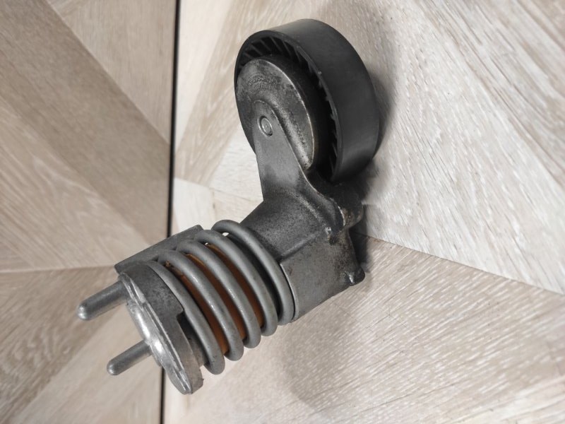 Натяжитель ремня генератора, 3000 рублей, Молоково