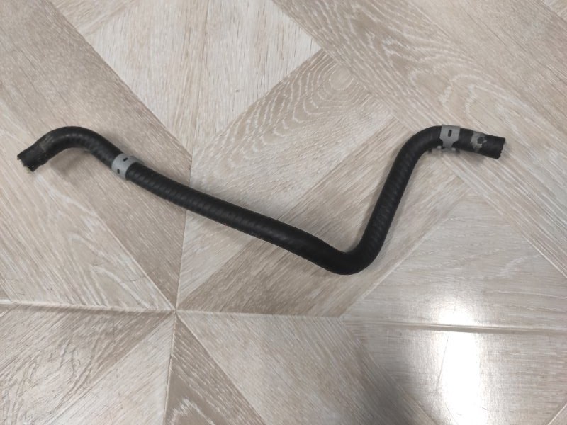 Патрубок системы охлаждения, 500 рублей, Молоково