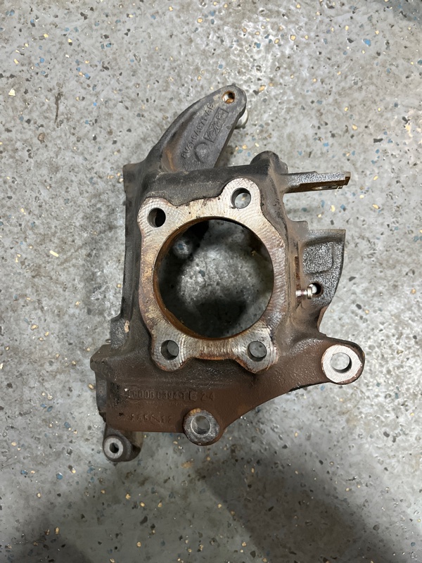 Кулак поворотный, 3500 рублей, Молоково