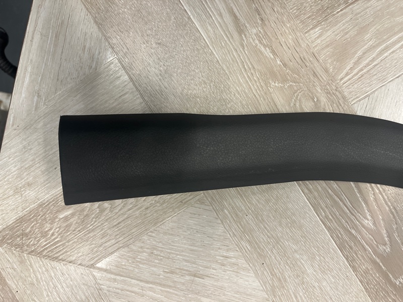 Накладка на порог салона, 1450 рублей, Молоково