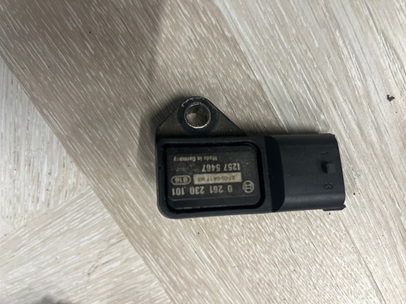 Датчик абсолютного давления, 1000 рублей, Молоково