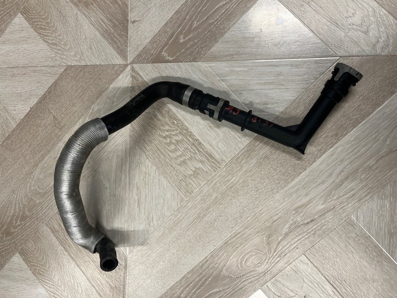 Патрубок системы охлаждения, 5000 рублей, Молоково