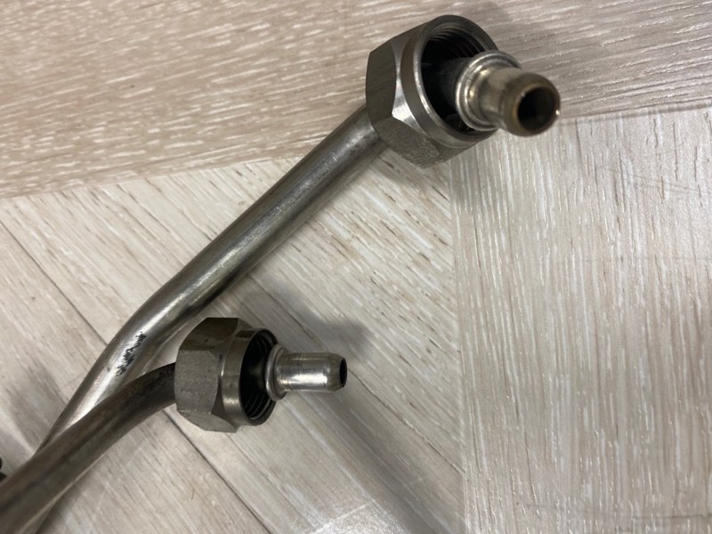 Трубка топливная, 2000 рублей, Молоково