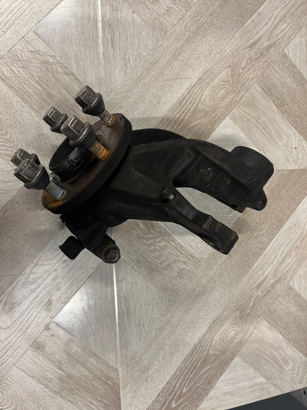 Кулак поворотный, 5000 рублей, Молоково