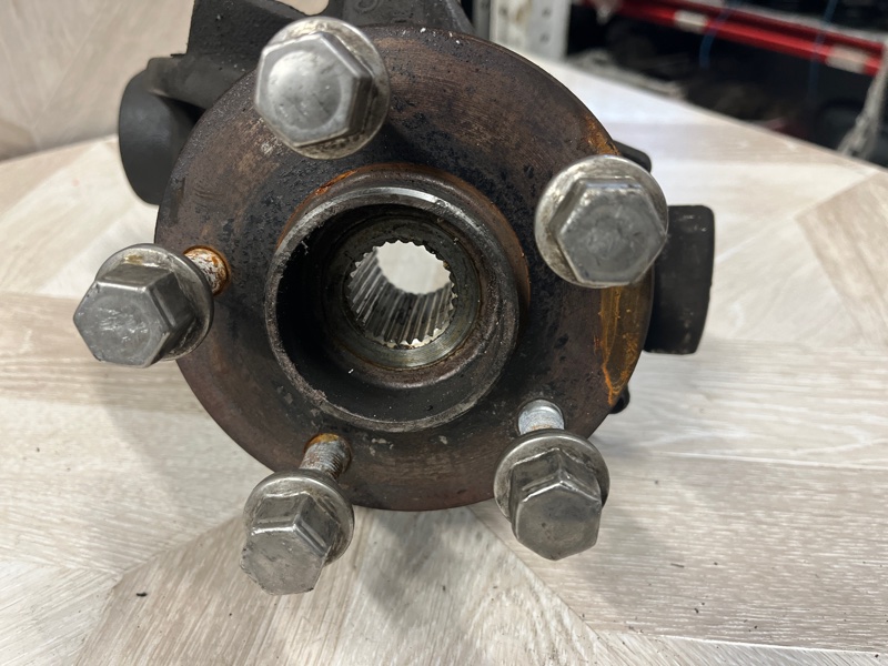 Кулак поворотный, 5000 рублей, Молоково