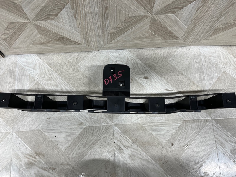 Кронштейн кузова, 2000 рублей, Молоково