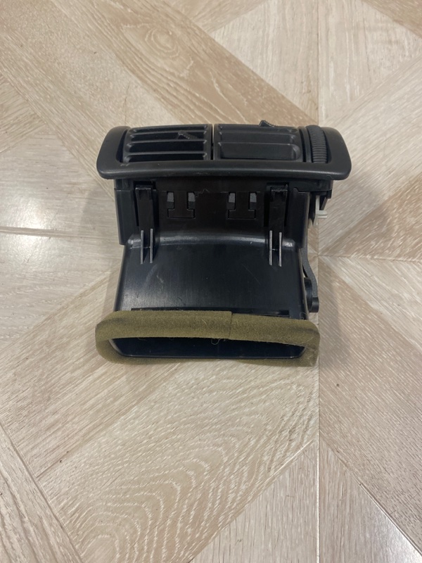 Дефлектор воздушный, 2000 рублей, Молоково