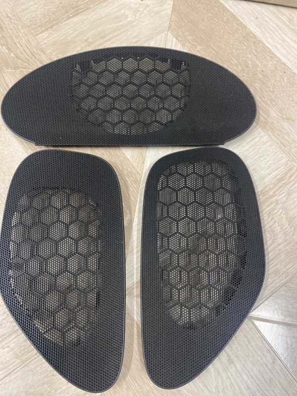 Решетка динамика, 2000 рублей, Молоково