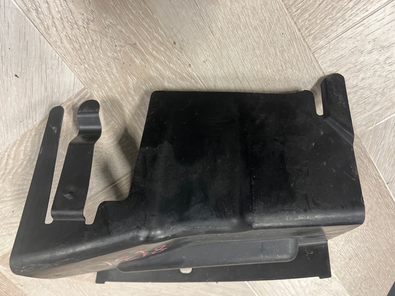 Дефлектор радиатора, 900 рублей, Молоково