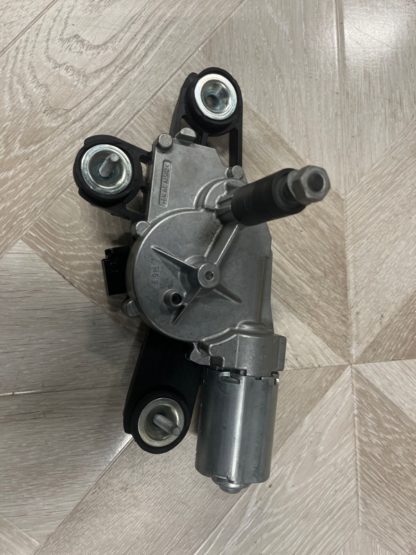 Дворник задний, 2000 рублей, Молоково