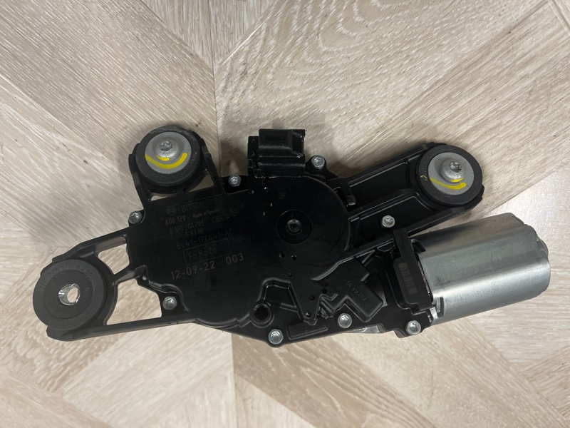 Дворник задний, 2000 рублей, Молоково