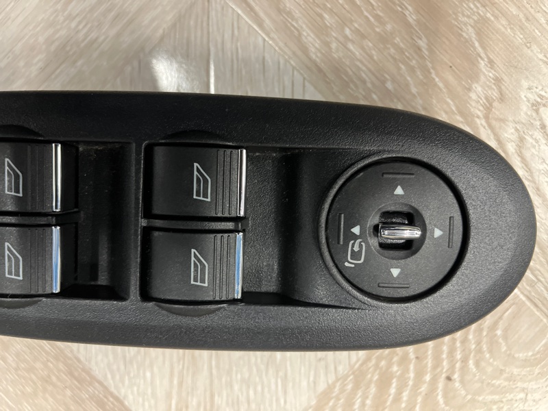 Блок управления стеклоподъемниками, 4500 рублей, Молоково