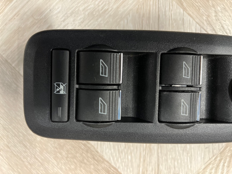 Блок управления стеклоподъемниками, 4500 рублей, Молоково