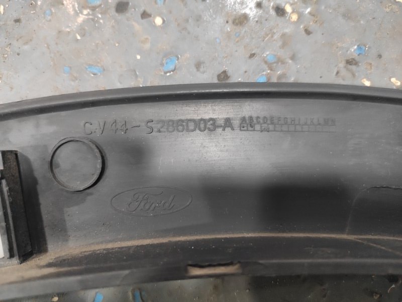 Молдинг на крыло, 2000 рублей, Молоково