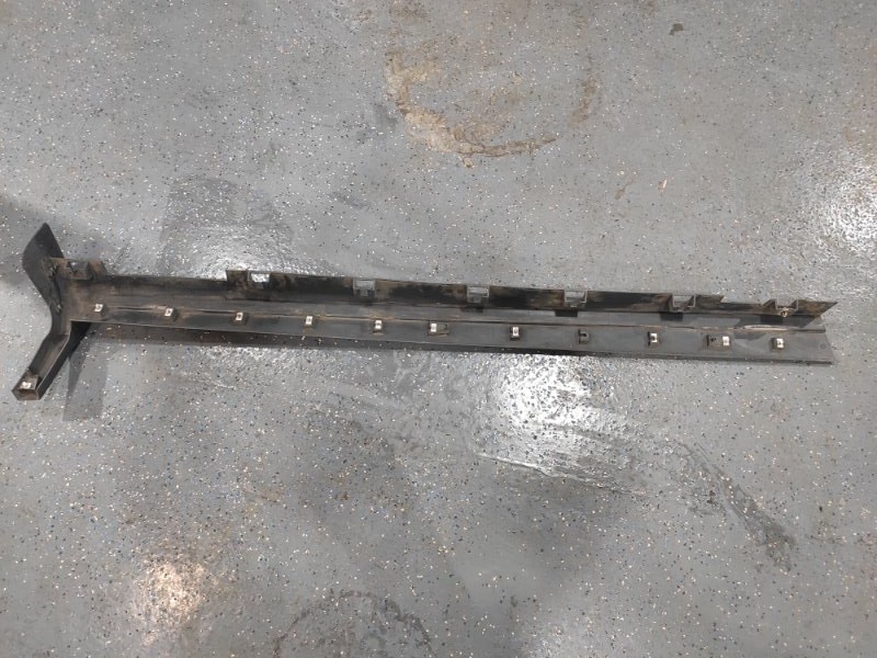 Накладка на порог наружная, 2500 рублей, Молоково