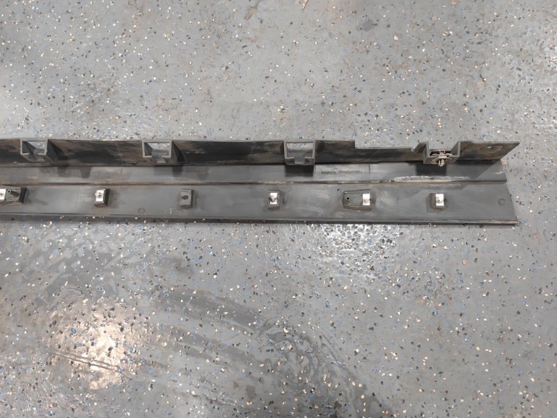 Накладка на порог наружная, 2500 рублей, Молоково