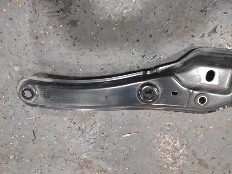 Крепление глушителя, 2000 рублей, Молоково