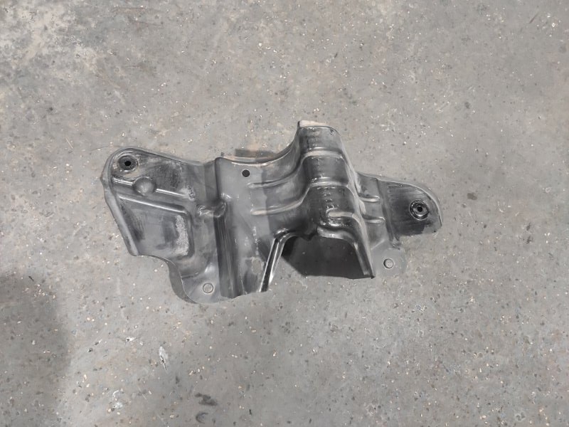 Кронштейн кузова, 2000 рублей, Молоково