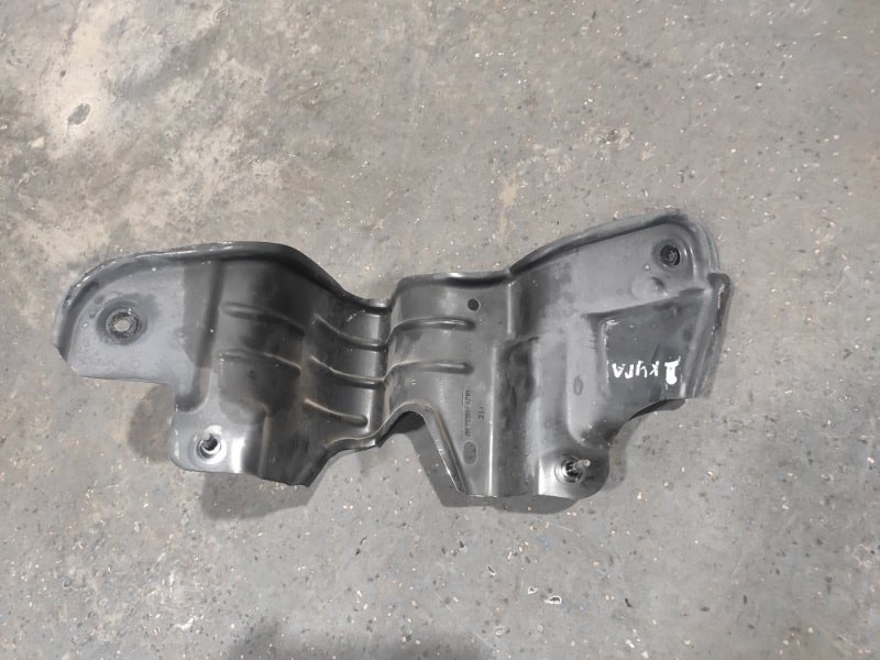 Кронштейн кузова, 2000 рублей, Молоково