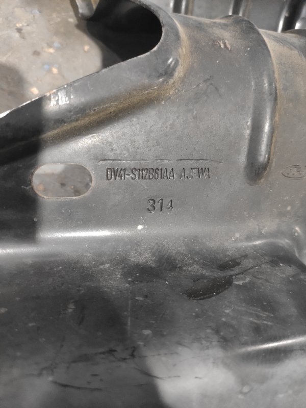 Кронштейн кузова, 2000 рублей, Молоково