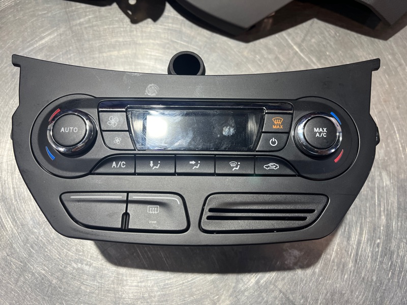 Блок управления климат-контролем, 6500 рублей, Молоково