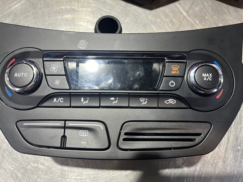 Блок управления климат-контролем, 6500 рублей, Молоково