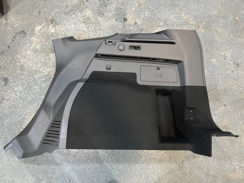 Обшивка багажника, 3000 рублей, Молоково